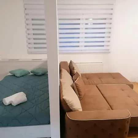 Emili Apartment